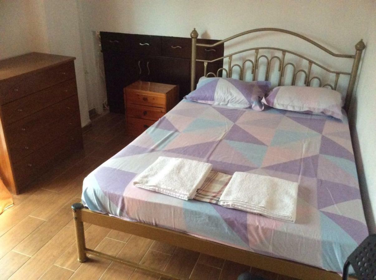 Ariadne Apartment *